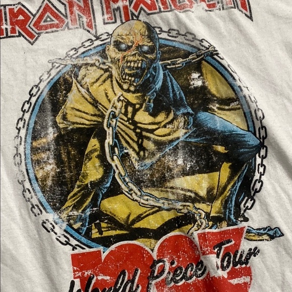 Iron Maiden White Short Sleeve Graphic Band Tee Shirt Size Large​​​​ - Picture 4 of 9